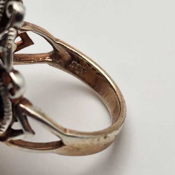 J&T Silver Tone & Red Agate Ring (6) - Picture 8 of 9